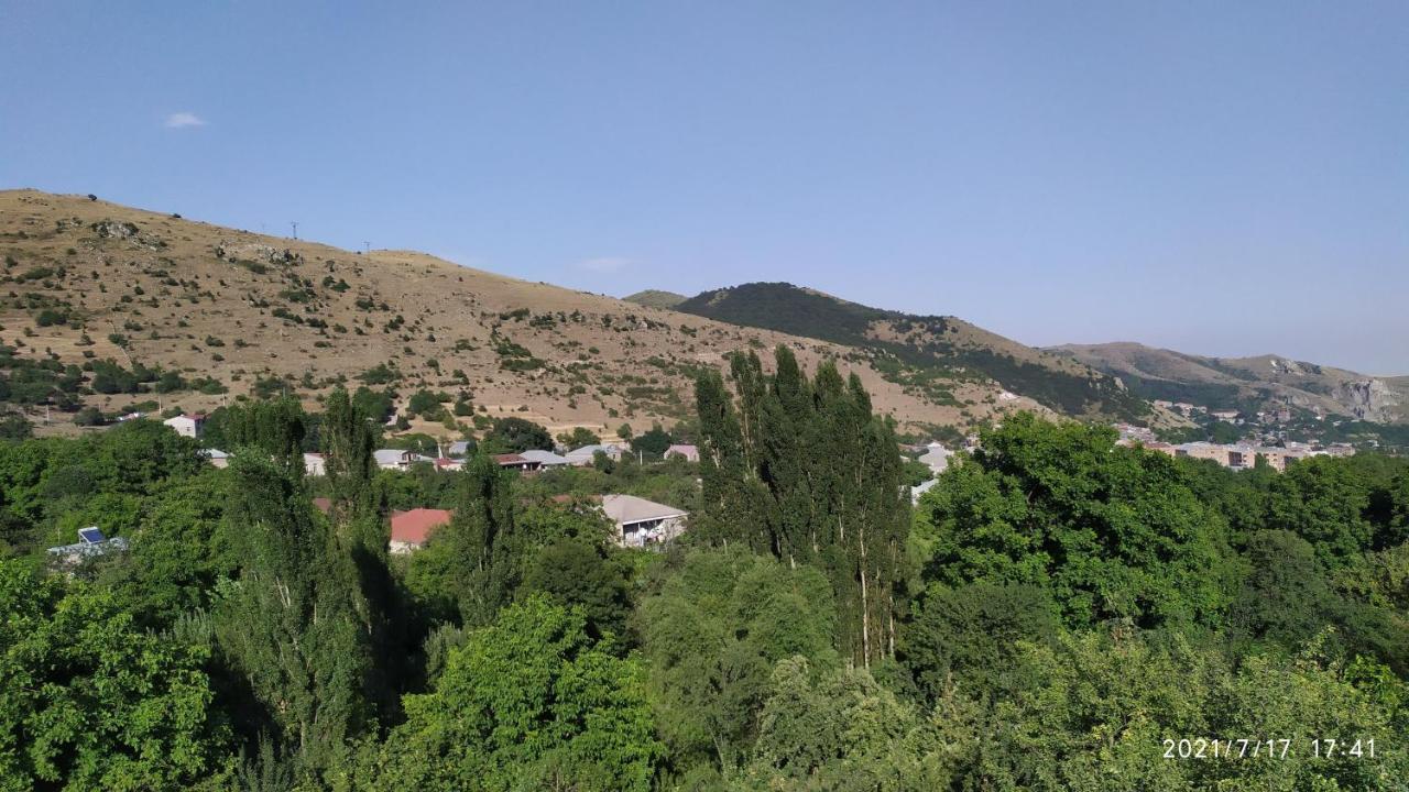 Verishen Guest House B&B Goris Exterior foto