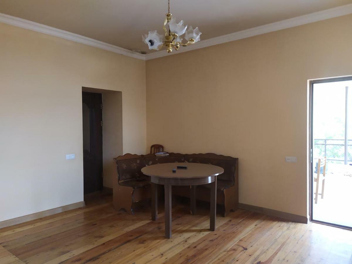 Verishen Guest House B&B Goris Exterior foto